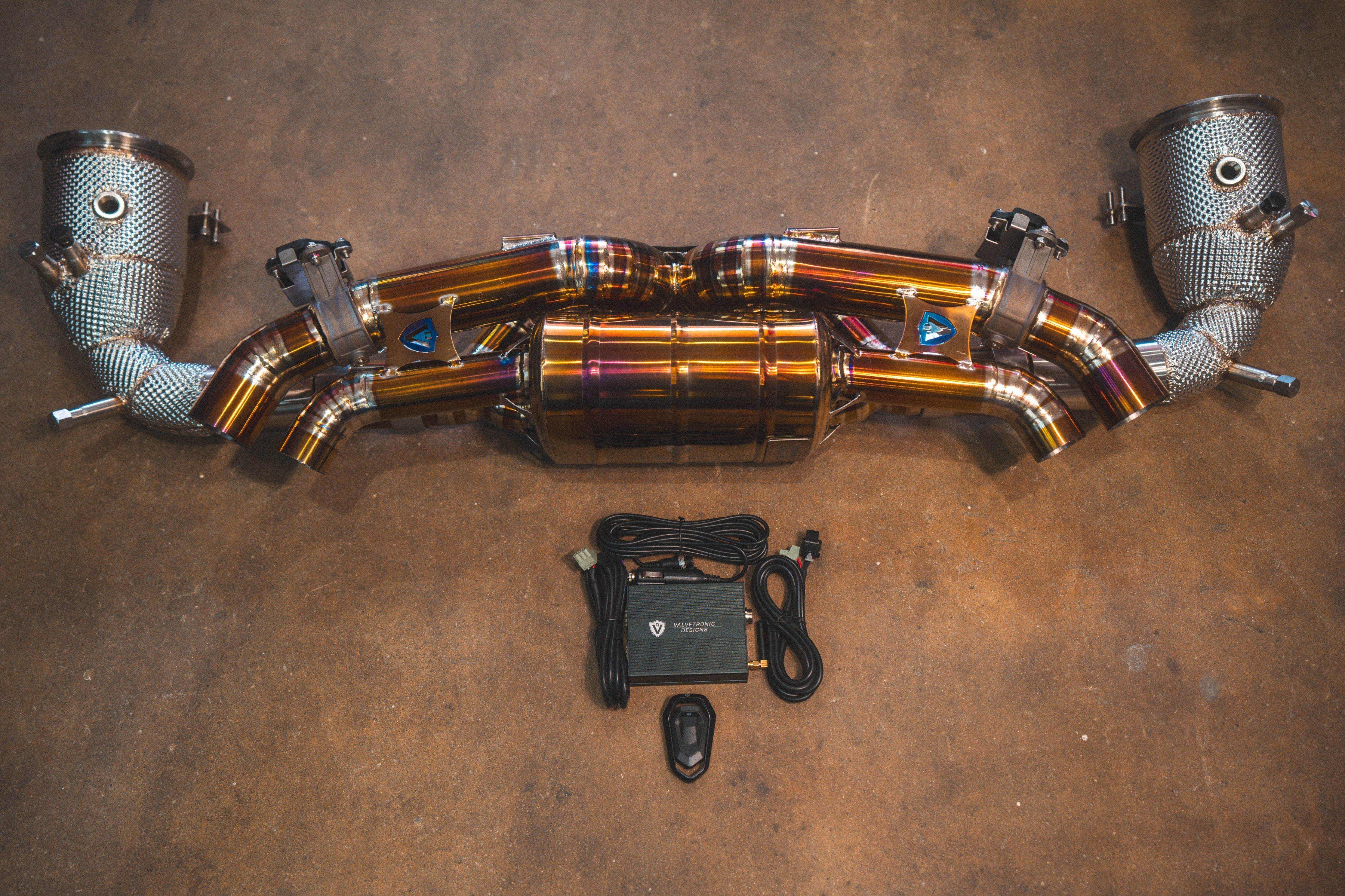 Best Porsche 911 992 Carrera exhaust systems buy online in Dubai, India and worldwide