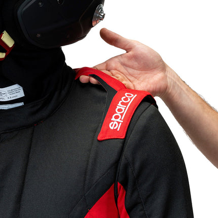 Sparco Sprint Advanced race overall black red 106348SR close up