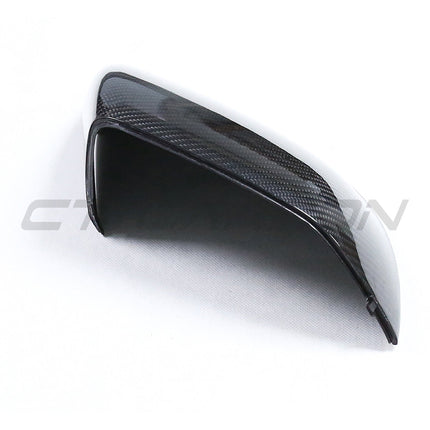 CT Carbon mirror fitted on vehicle