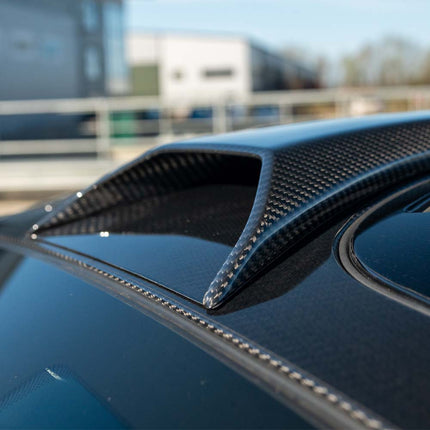 McLaren 720S carbon front splitter