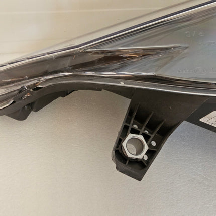 Ferrari F8 Tributo Spider Right Headlight, OEM, Part Number: 863978
