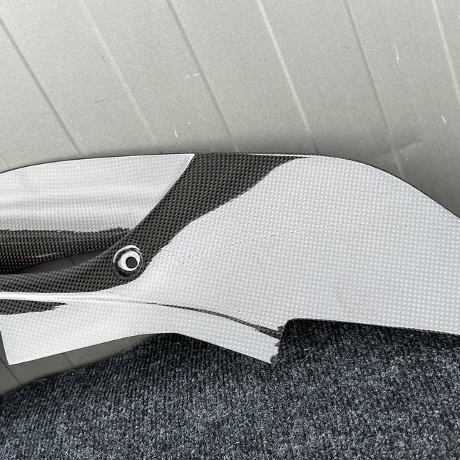 Ferrari 488 Pista Right Lateral Spoiler, Carbon Fiber, Glossy, OEM, Part Number: 824298, view 5