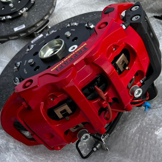 Ferrari F8 Tributo / 488 GTB Spider Brake Set Complete, Ceramic, Red Caliper, OEM, Part Numbers: 785609, 785828, 879837, 879845