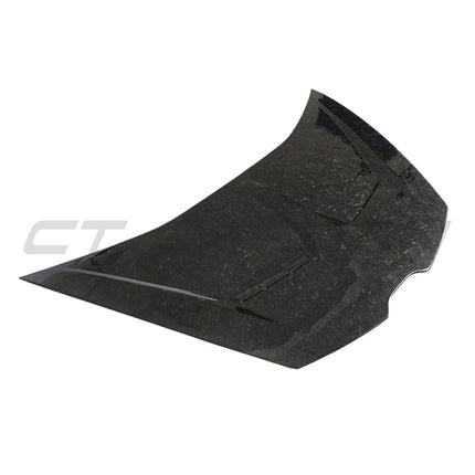 Lamborghini Huracan carbon fibre hood detail