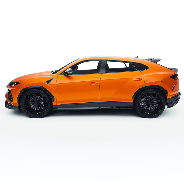 Lamborghini Urus full carbon fibre kit installed