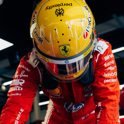 Ferrari Lewis Hamilton Silverstone 2026 Special Edition Helmet, 1:1 Scale (LO0R2658EXT0001f170), image 1