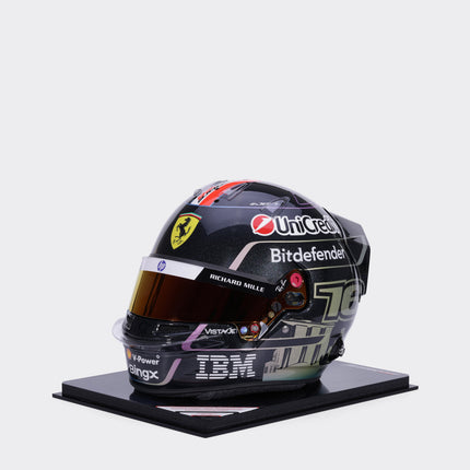 Ferrari Charles Leclerc Singapore 2026 Special Edition Helmet, 1:1 Scale (LO0R3047EXT0001f170), image 3