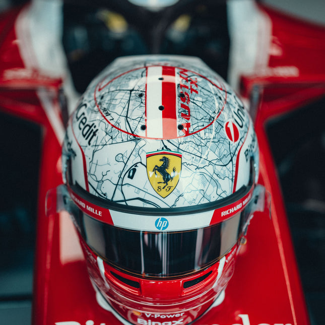 Ferrari Charles Leclerc Austin 2026 Special Edition Helmet, 1:1 Scale (LO0R3059EXT0001f170), image 1