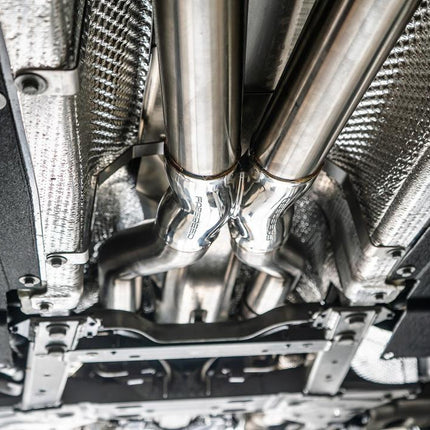 Fabspeed Ferrari Purosangue Mid-Pipe X-Pipe installed