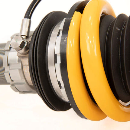 Ohlins TTX suspension installed on Porsche 992 GT3 without OE lift