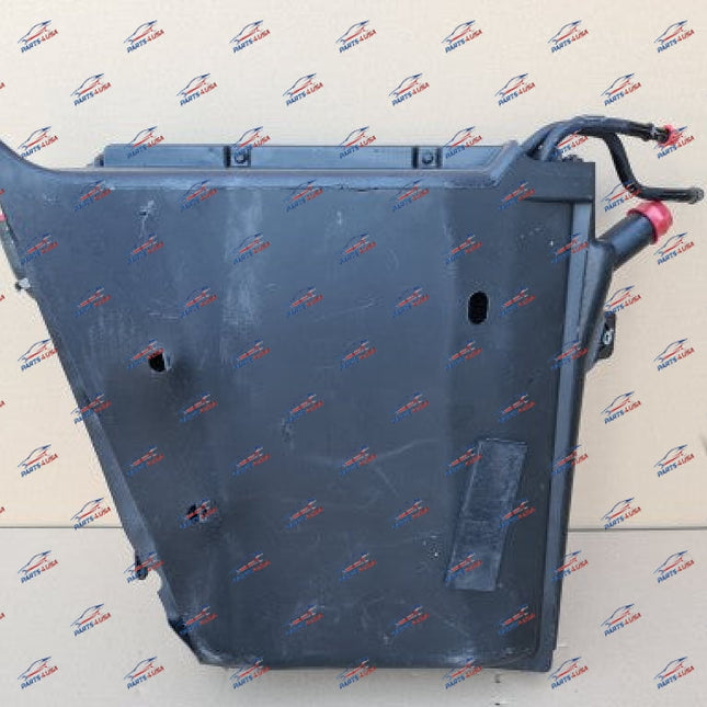Ferrari 458 Italia & Spider Water Radiator Complete, Right Side, OEM, Part Number: 270265