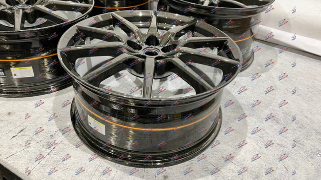 Ferrari 488 Pista Carbon Fiber Wheels Set, OEM, Part Number: 866267, view 10