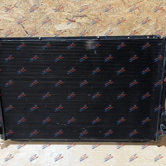 Ferrari California & GTC4 Lusso Water Radiator, OEM, Part Number: 323222