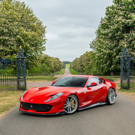 Ferrari 812 Superfast carbon fibre side skirts