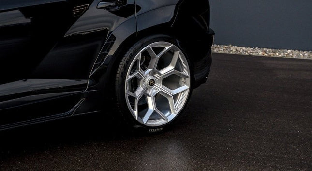 Novitec L4 333 35 Wheels And Tyres Set NL5, Transparent Color, Polished for Lamborghini Urus S 2022 (L4 333 35), view 8